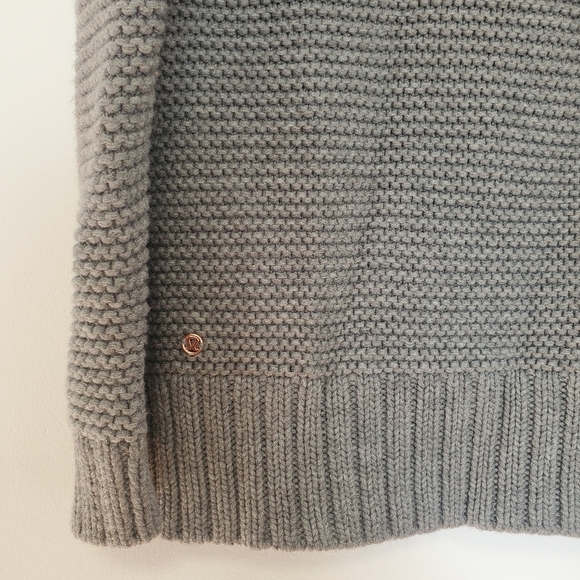 Lululemon Karma Kurmasana Sweater - Picture 6 of 6